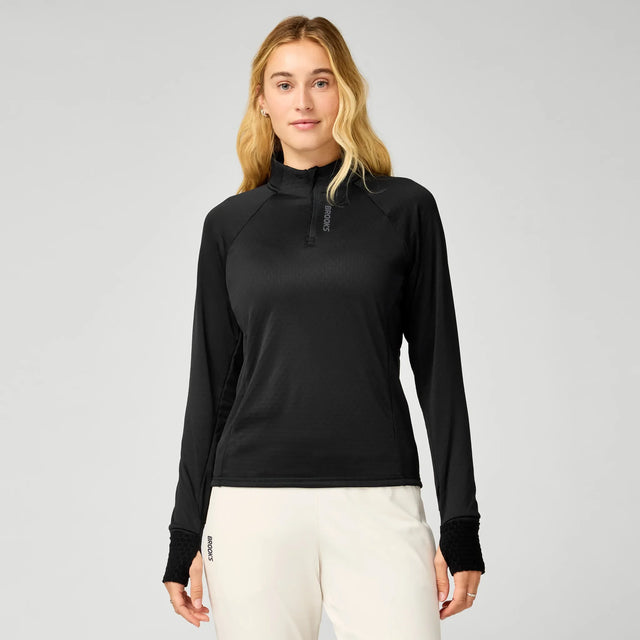 Brooks Momentum Thermal chandail 1/4 zip de course à pied pour femme – Noir (vue avant)