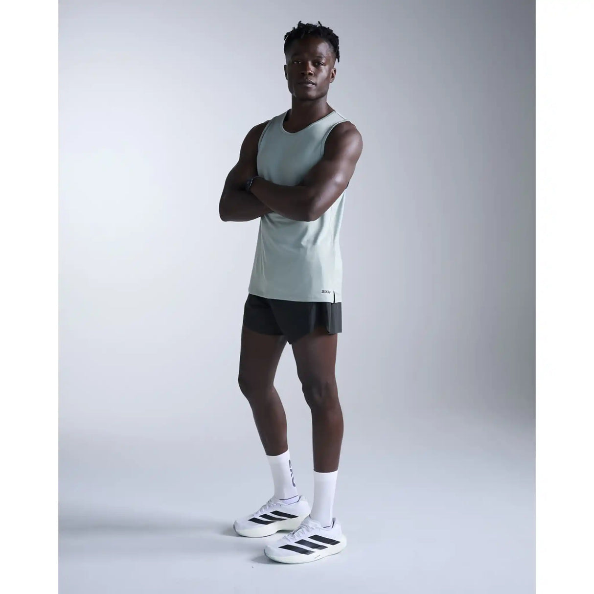 2XU Aero camisole homme - Smoke Blue / Reflective Black