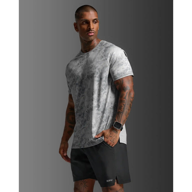 2XU Aero t-shirt de course à pied pour homme- Weathervane / Black Reflective
