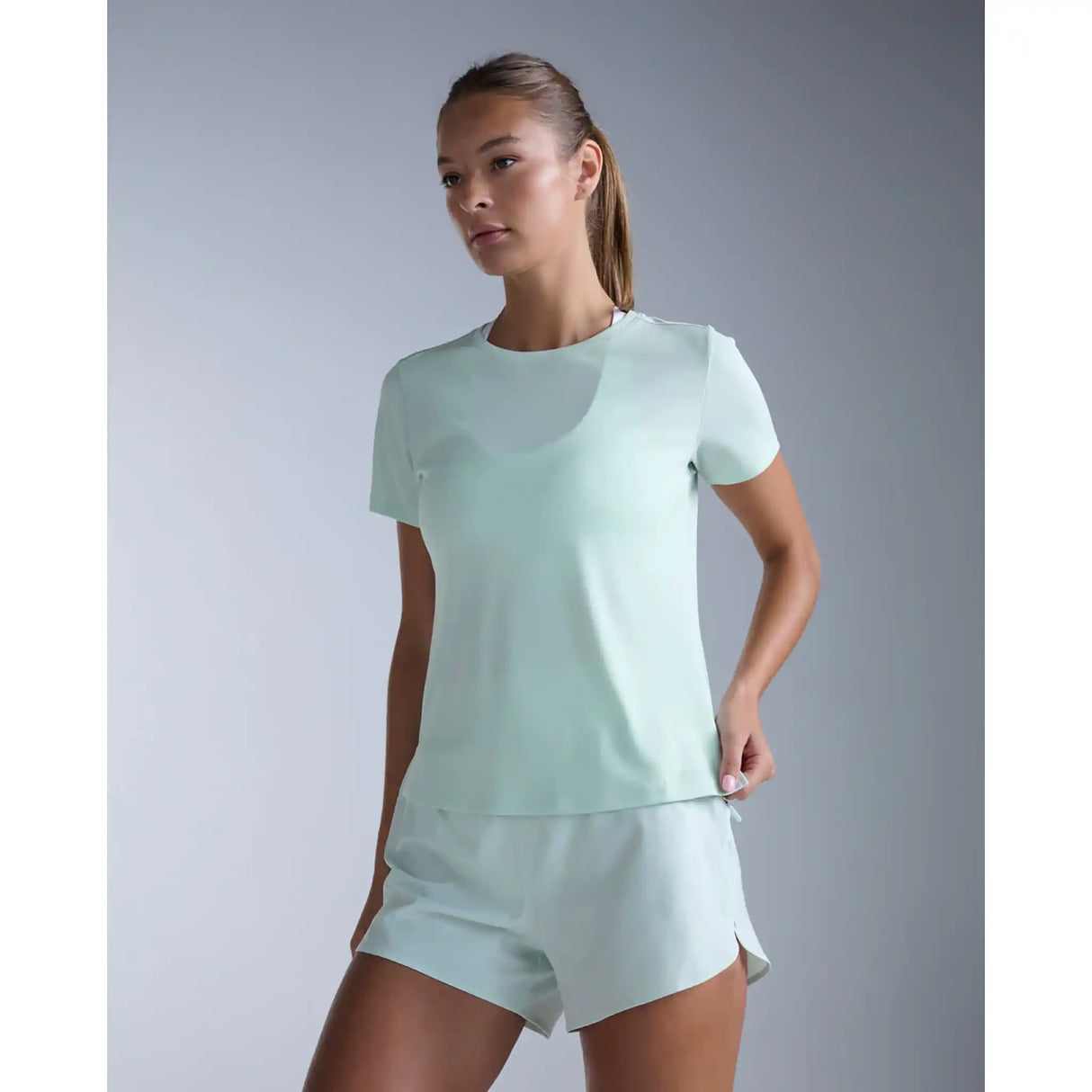 2XU Aero t-shirt femme - Mint Dust / Mint Reflective