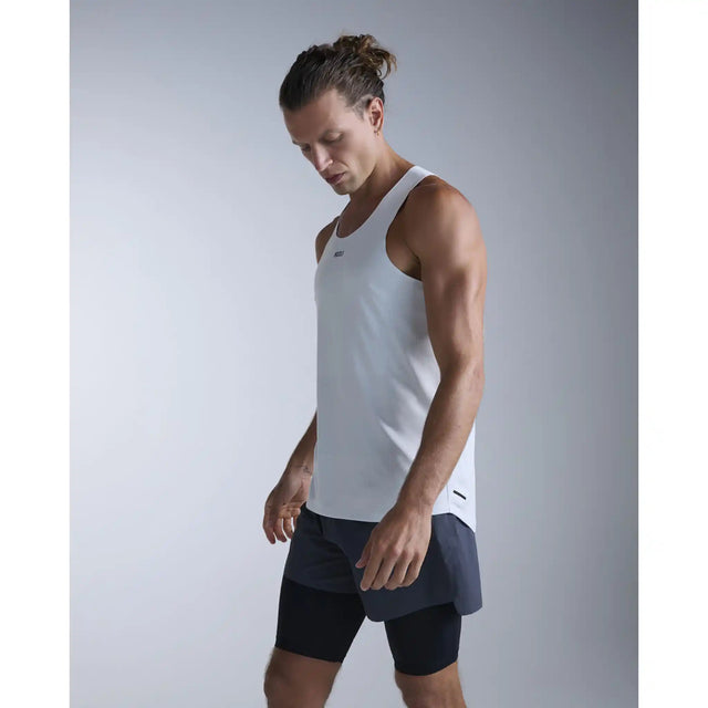 2XU Light Speed Tech camisole de course homme - Moonstone / Black Reflective