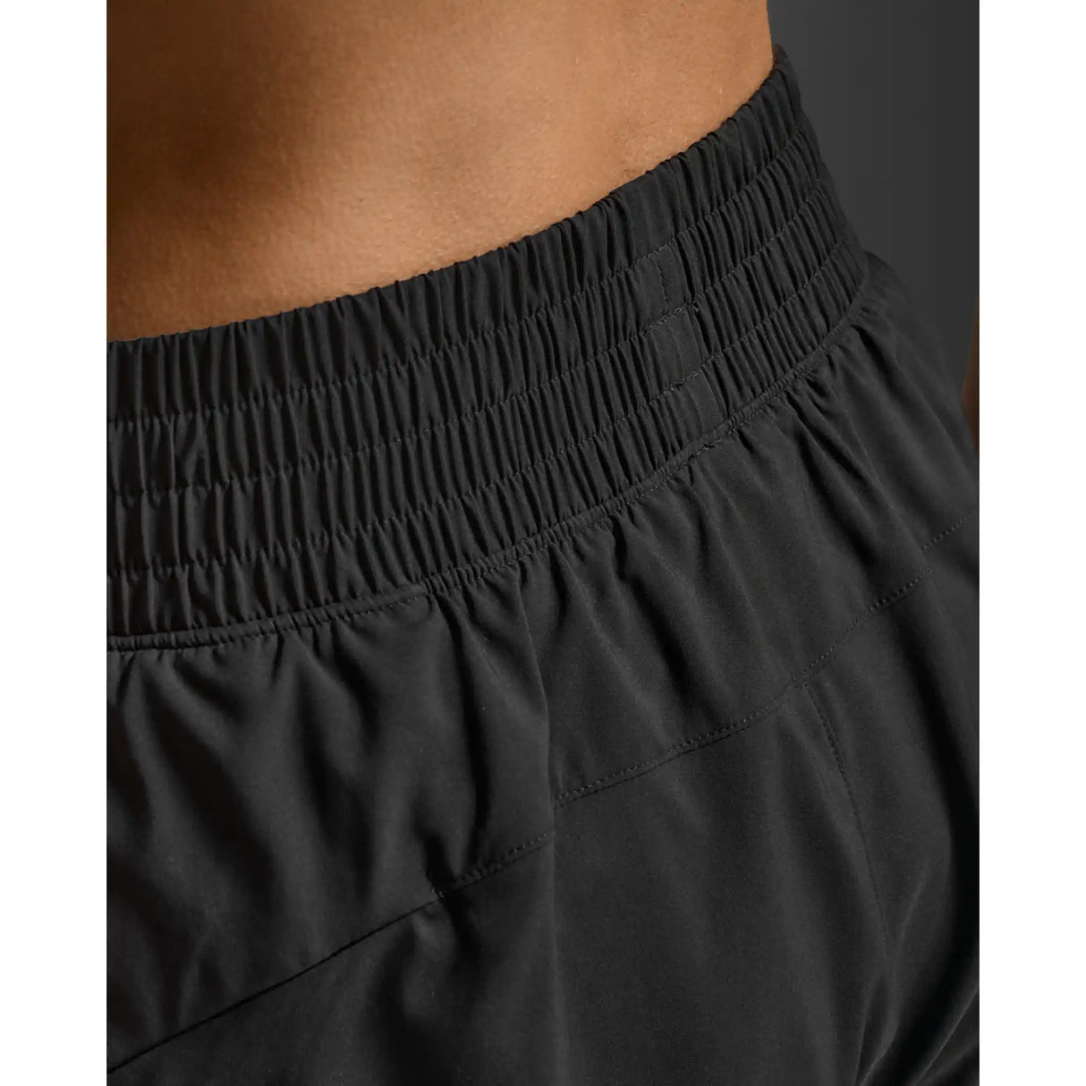 2XU Hi-Rise short 4 pouces femme - Black / Silver Reflective