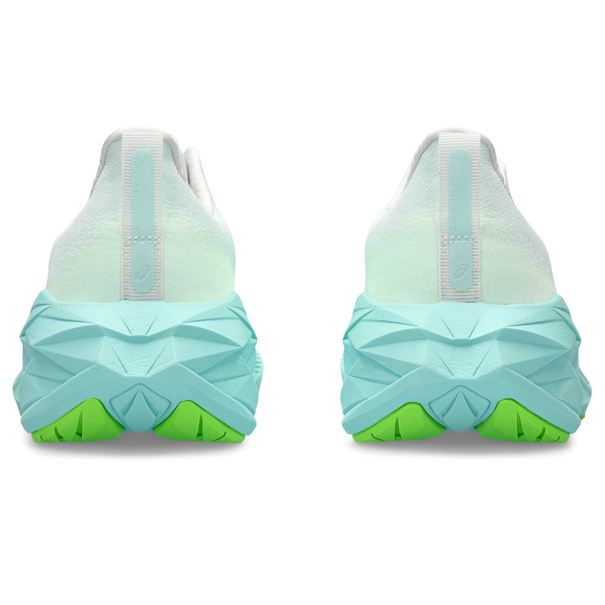 ASICS Novablast 4 chaussures de course à pied pour femme talons - White / Illuminate Mint