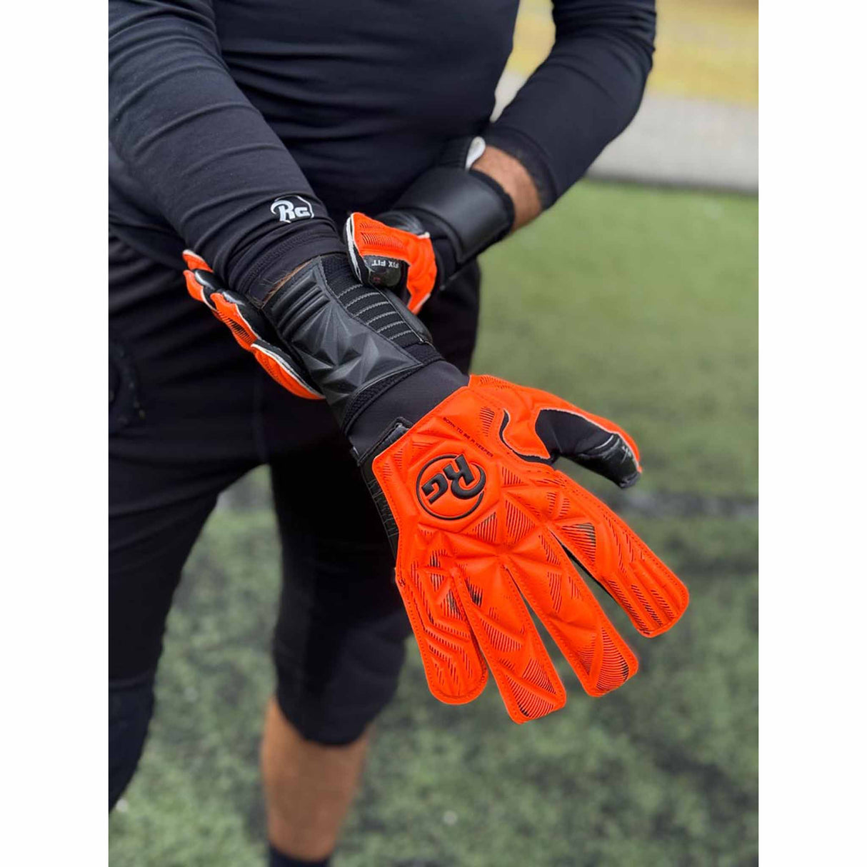 RG Goalkeeper Gloves Aegix - Orange / Black