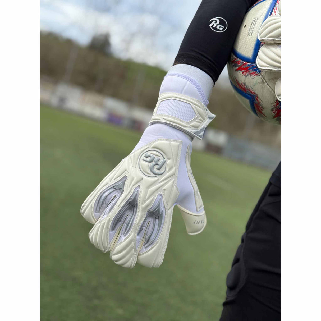 RG Goalkeeper Gloves Aspro - White / Silver