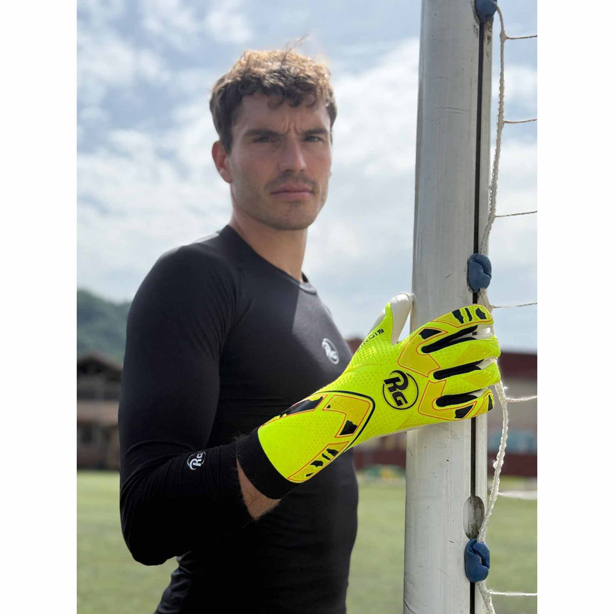 RG Goalkeeper Bionix 2025-2026 Goalkeeper Gloves - Neon Yellow / Black