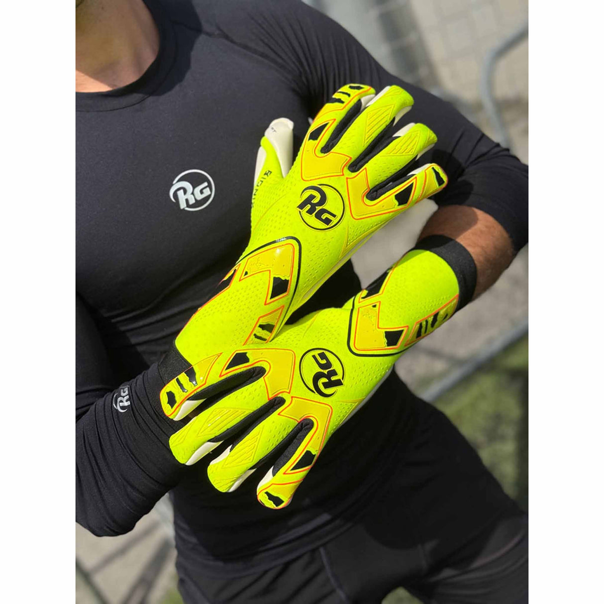 RG Goalkeeper Bionix 2025-2026 Goalkeeper Gloves - Neon Yellow / Black