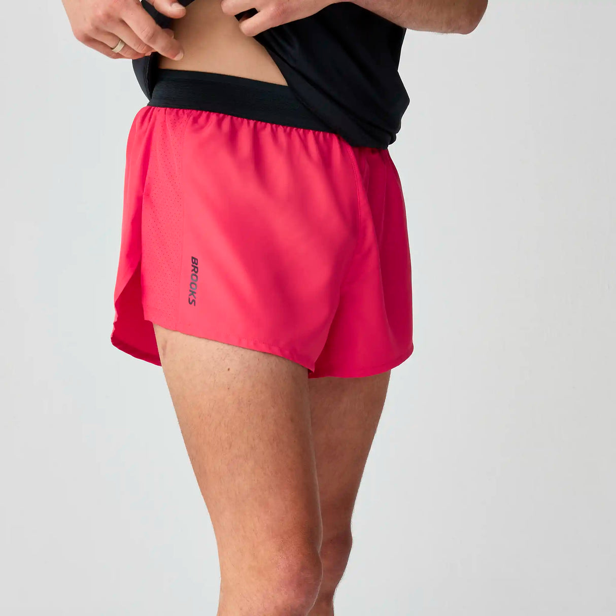 Brooks Dash short de vitesse 3 po pour homme - Cosmic Crisp / Noir