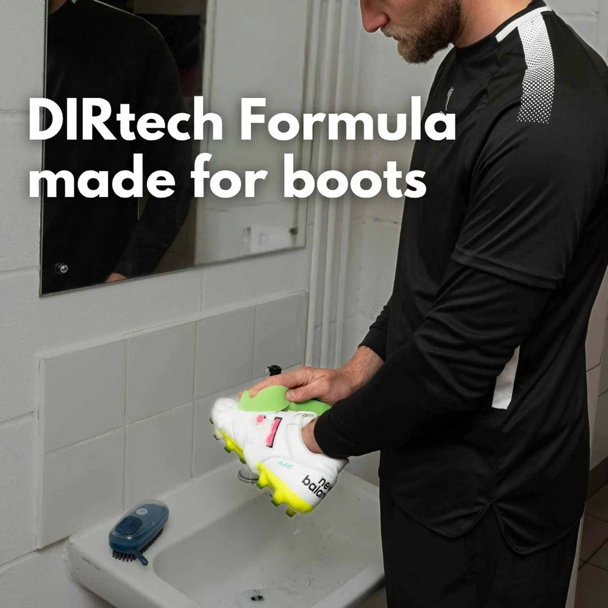 GloveGlu Clean Kick Foam Premium Wash for Soccer Shoes - 200 ml