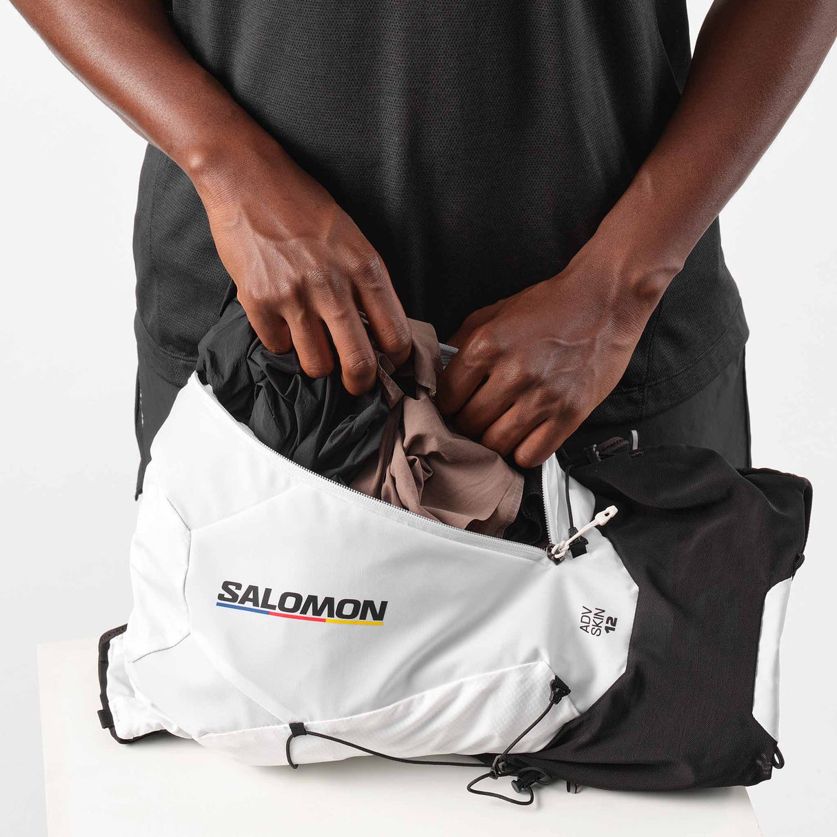 Salomon ADV Skin 12 Race Flag - Black / White