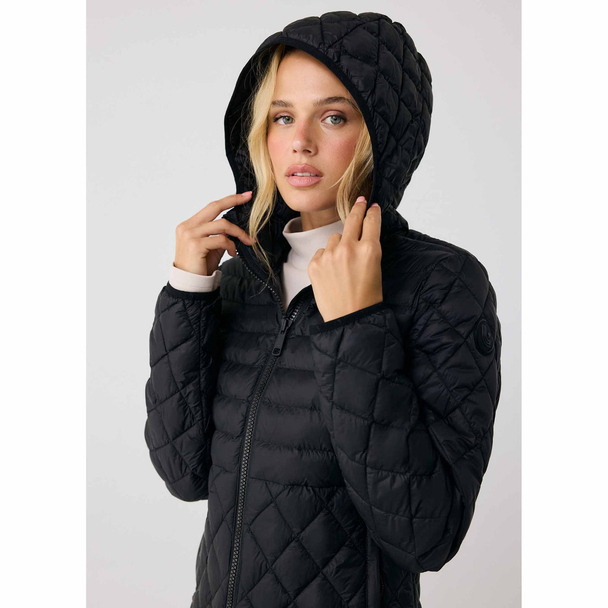 Lolë Lolë manteau léger isolé The Base pour femme