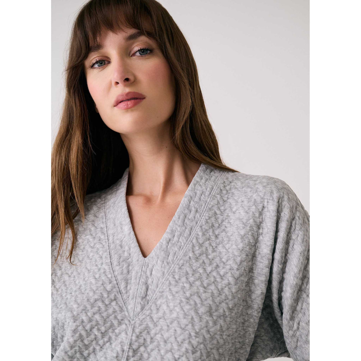 Lolë robe Clover 2 avec col en V details - Gris pâle chiné