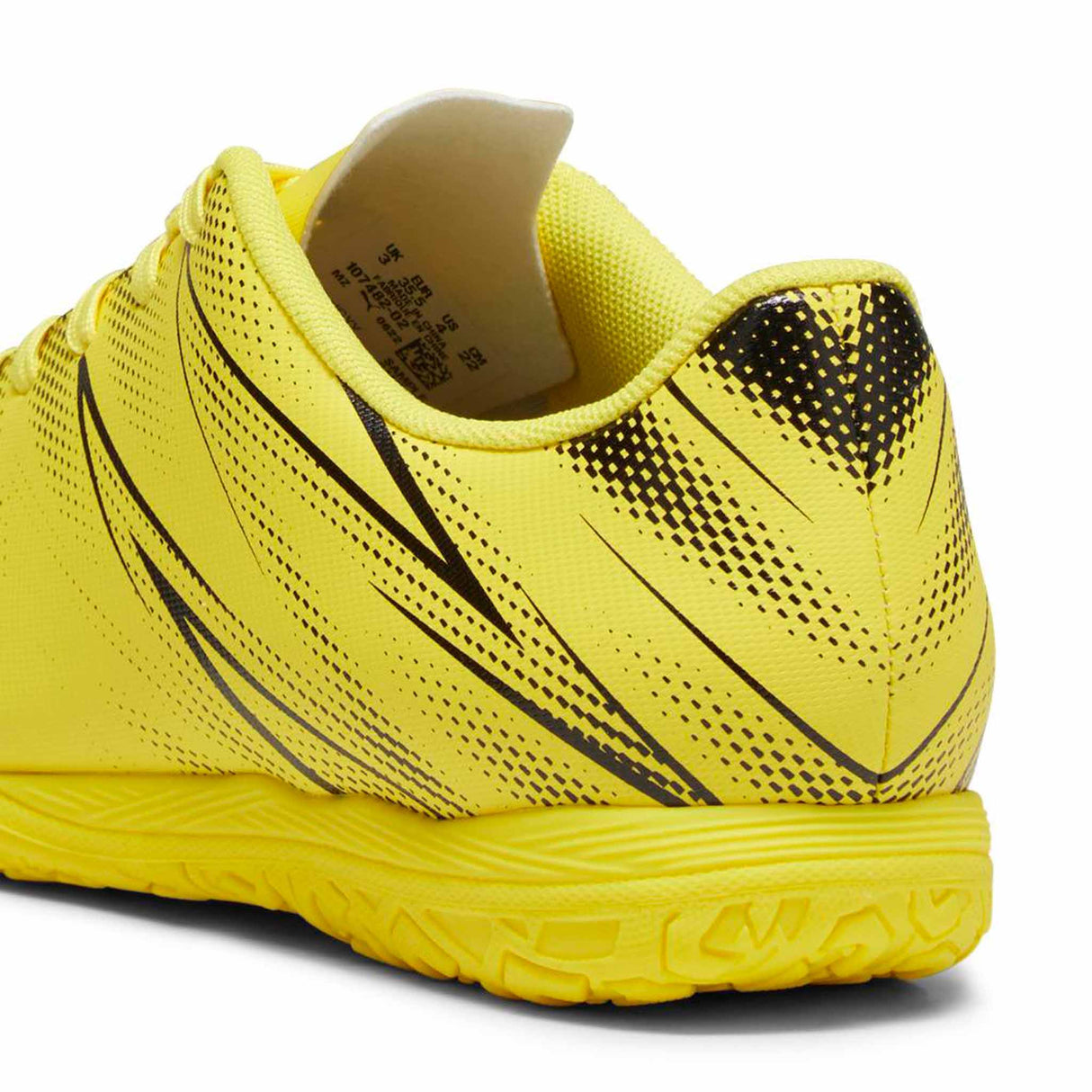Puma Attacanto IT junior chaussure de soccer intérieur enfant - Yellow Blaze / Puma Black