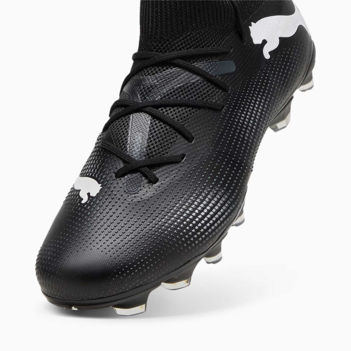Puma Future 7 Match FG/AG chaussures de soccer a crampons pointe- puma black / puma white
