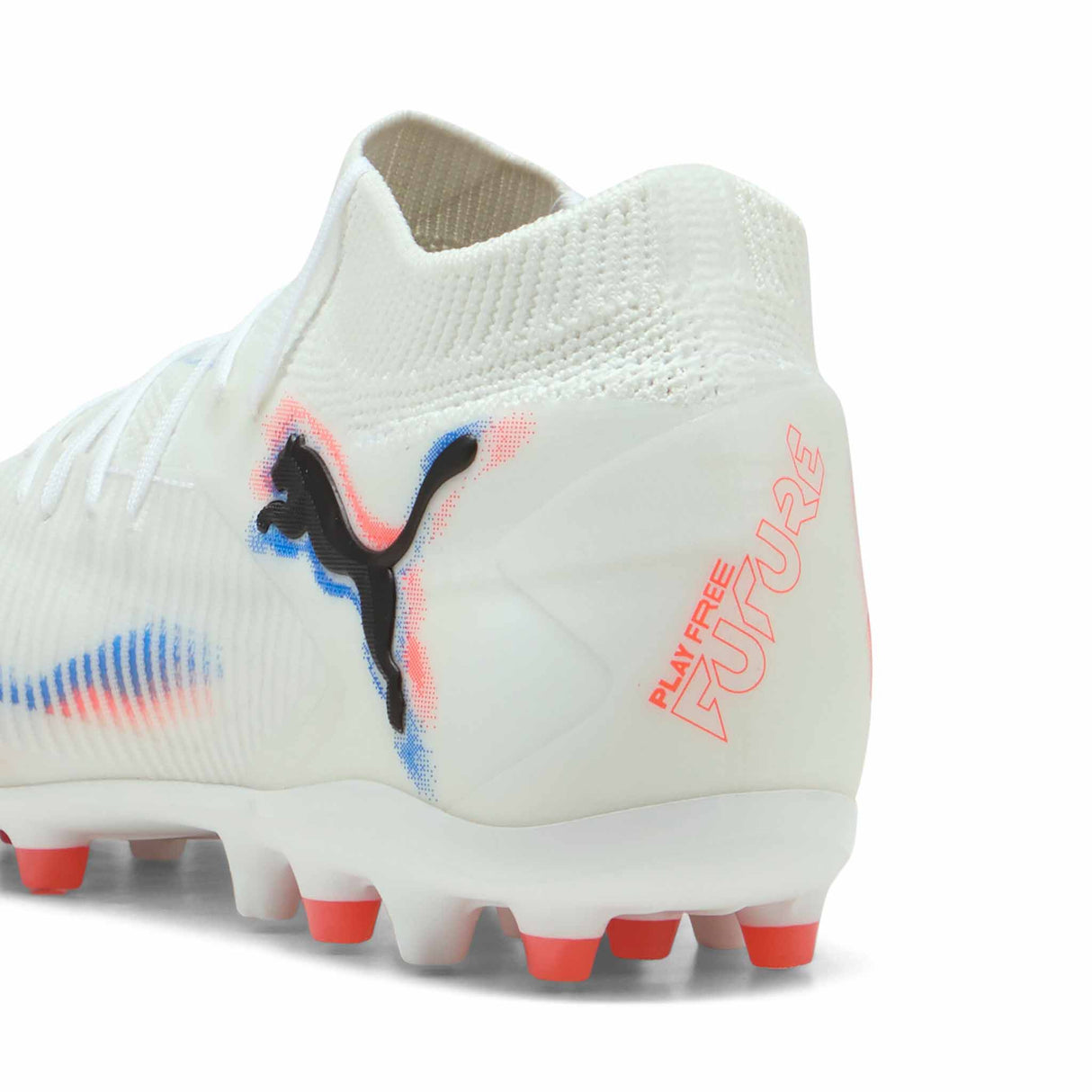 Puma Future 8 Pro MG chaussures de soccer multi-crampons - Puma White / Puma Black / Glowing Red