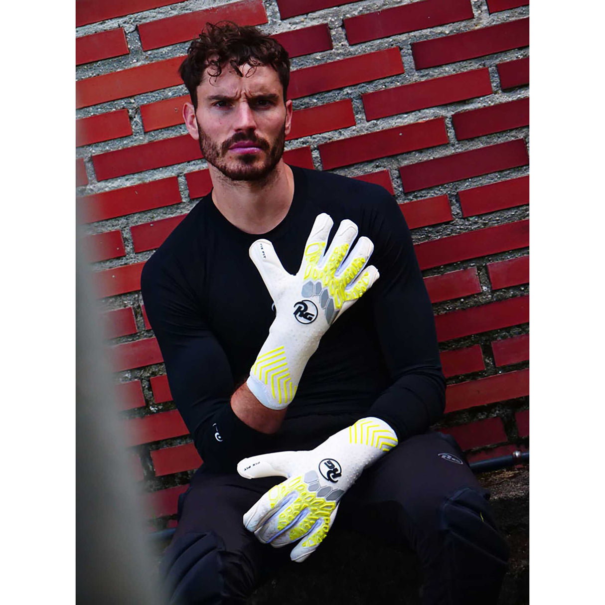 RG Goalkeeper Gloves Aversa gants de gardien de but - Blanc / Gris / Jaune