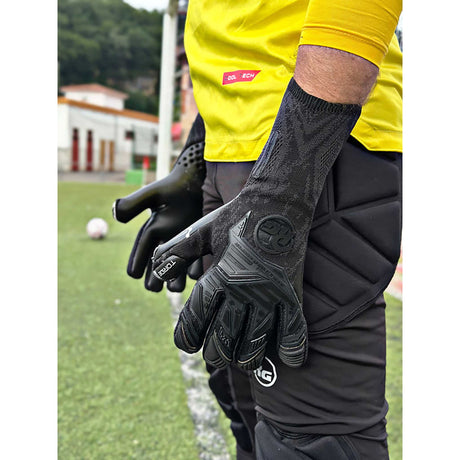 RG Goalkeeper gloves Zima gants de gardien de but de soccer live 2  - Noir / Noir