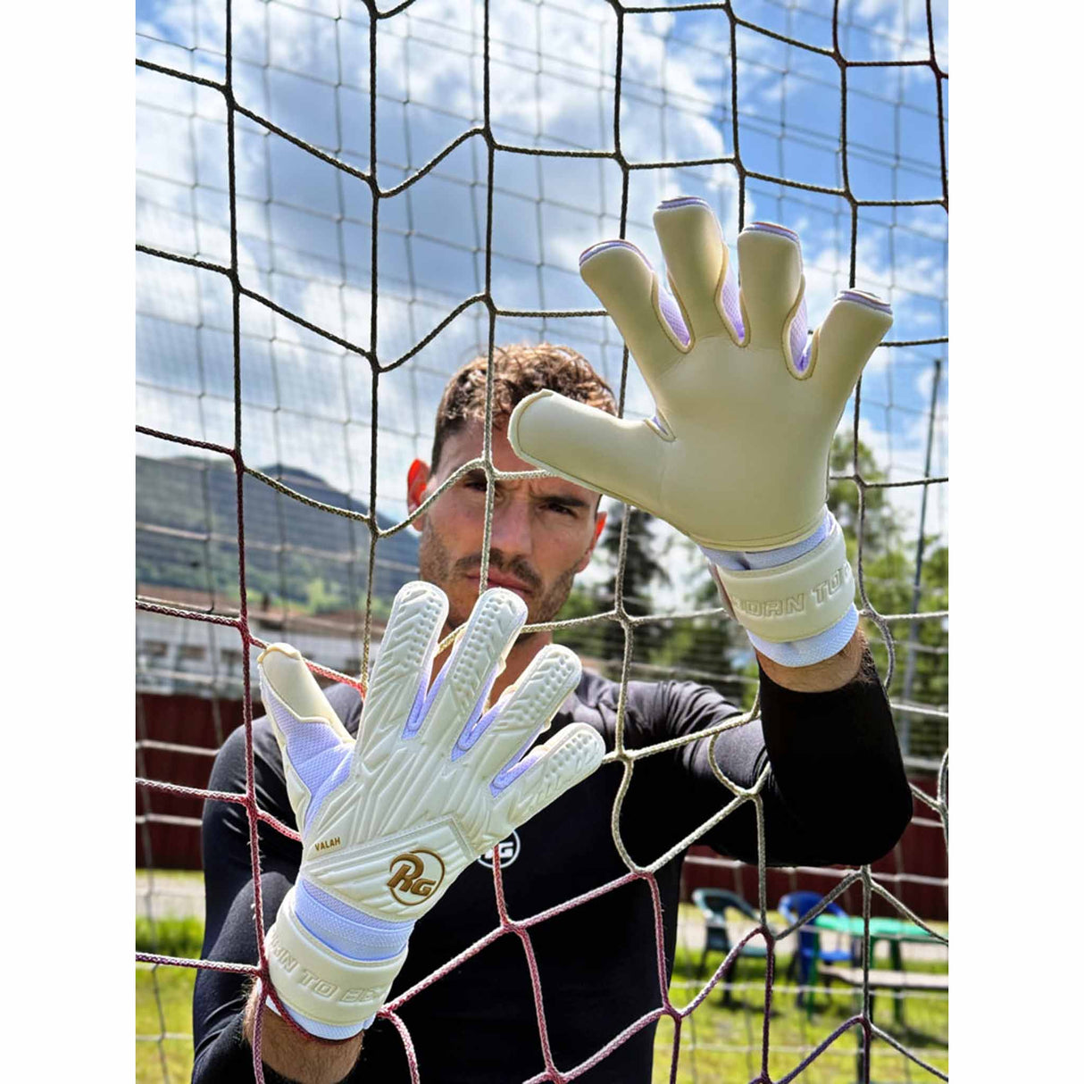 RG Goalkeeper Gloves Valah - White / Gold