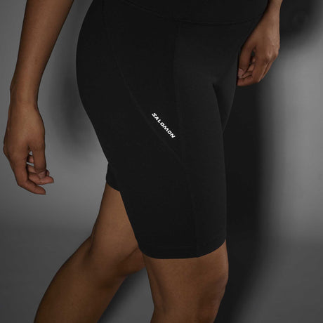 Salomon SHAKEout Bliss cuissard court 8 po pour femme logo réfléchissant - Deep Black