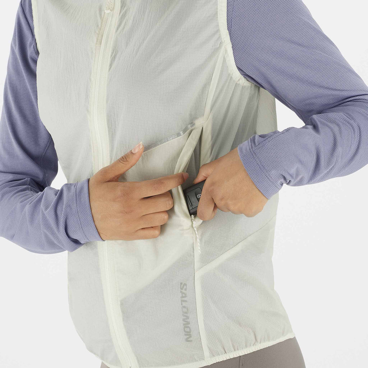 Salomon Women's Sense Aero Wind Vest - Icicle