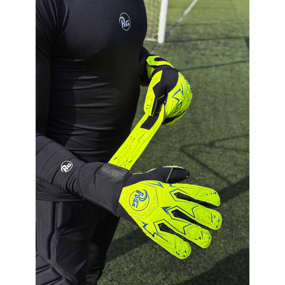 RG Goalkeeper Gloves Snaga Galaxy - Yellow / Black