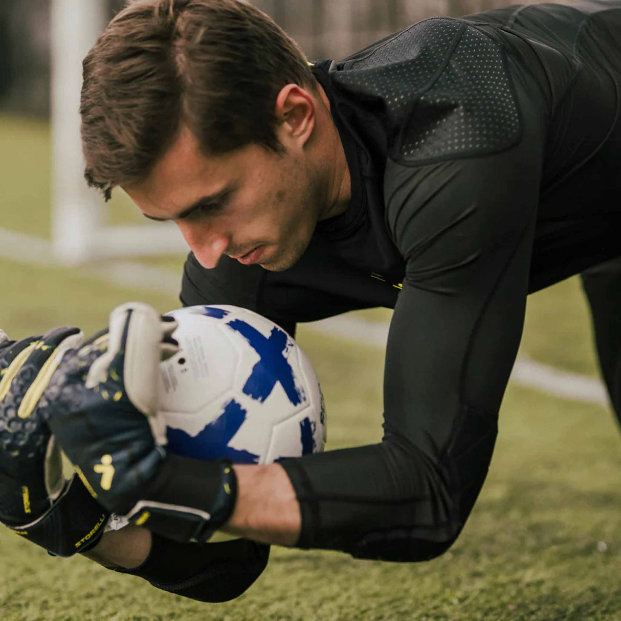 Storelli BodyShield Light Matchday GK 3/4 haut de protection pour gardien de but