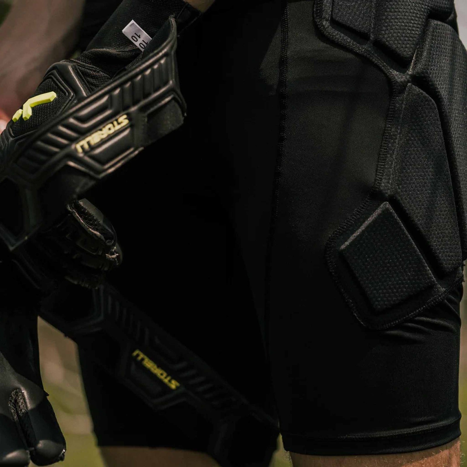 Storelli Storelli BodyShield GK Sliders cuissards de protection pour gardien de soccer