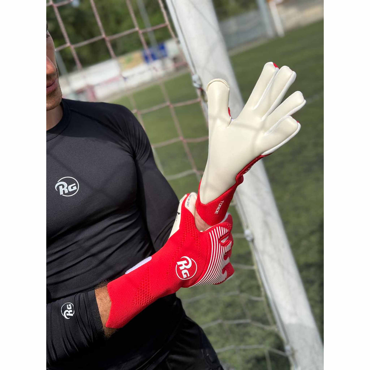 RG Goalkeeper Gloves Toride - Red / White