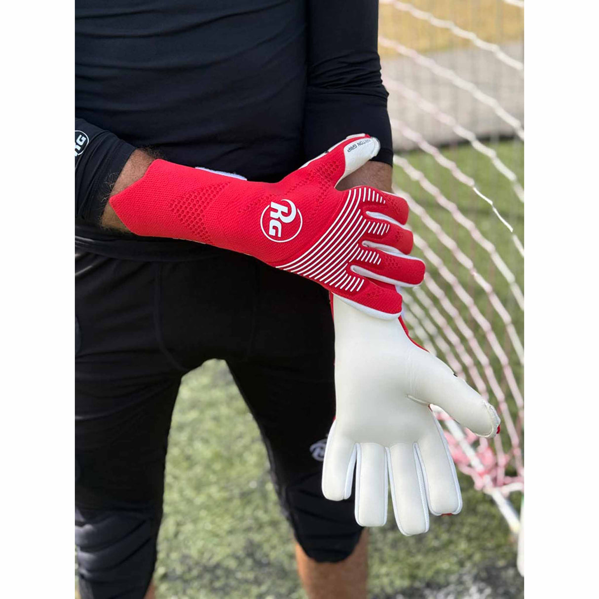 RG Goalkeeper Gloves Toride - Red / White
