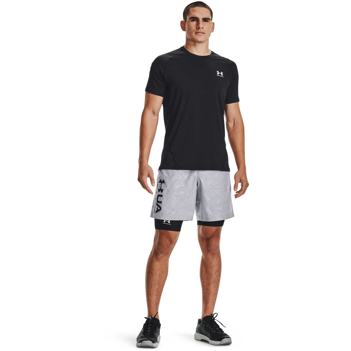UA HeatGear Shorts 9 po avec poche pour homme live - Noir / Blanc