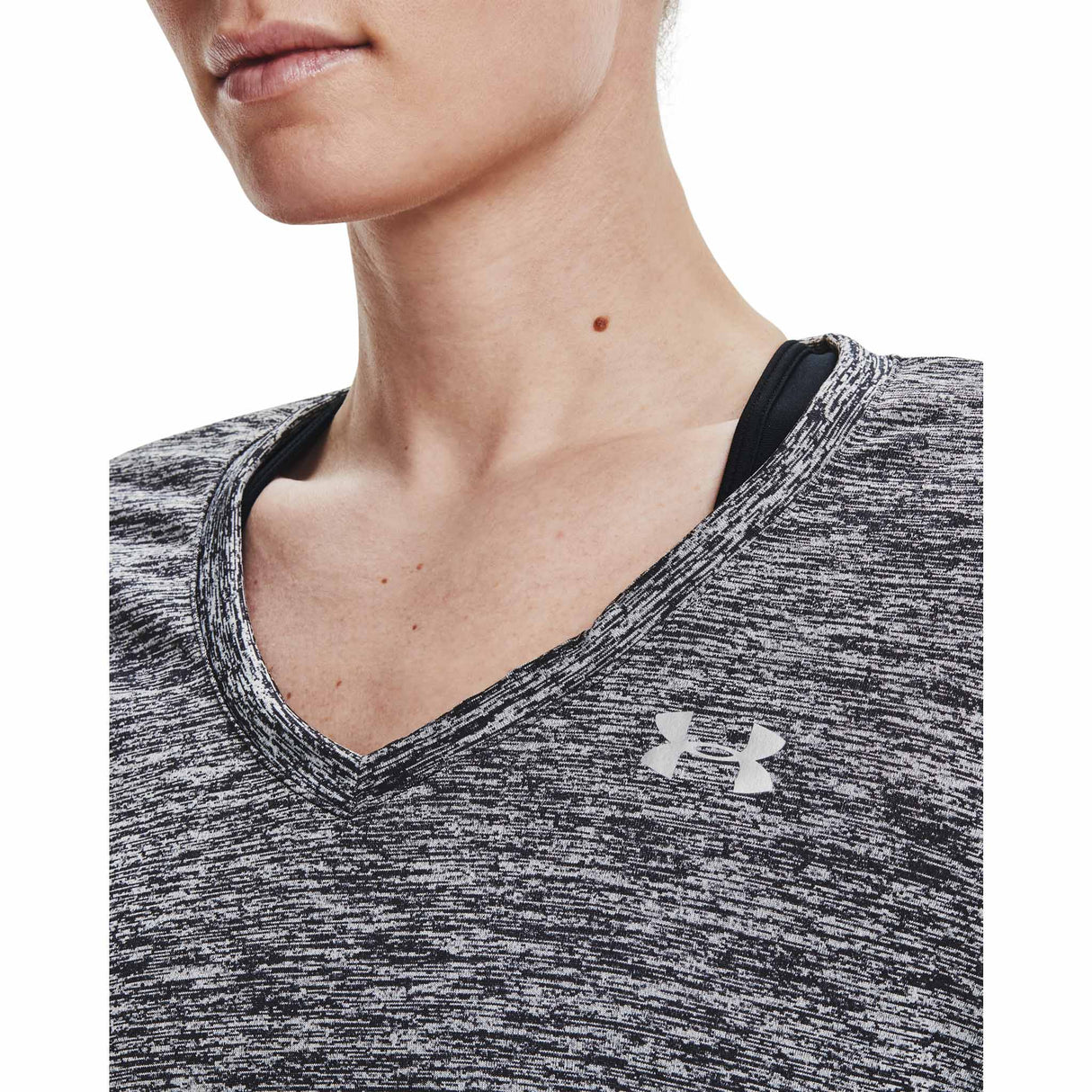 Under Armour UA Tech Twist - Haut avec encolure en V pour femmes