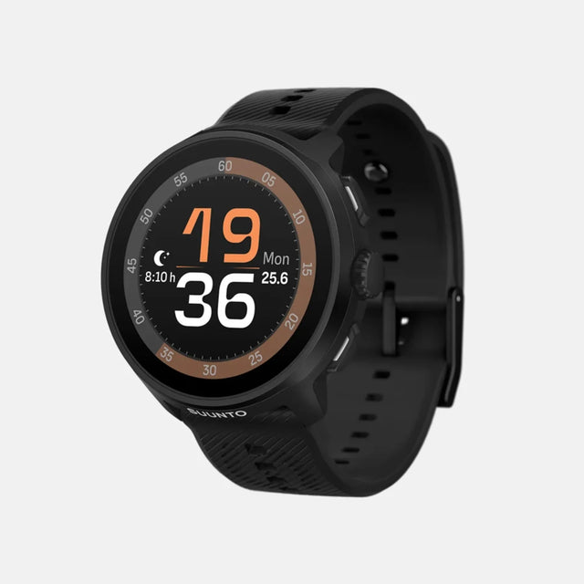 Montre GPS de course Suunto Run, coloris All Black (bracelet silicone) — vue de face