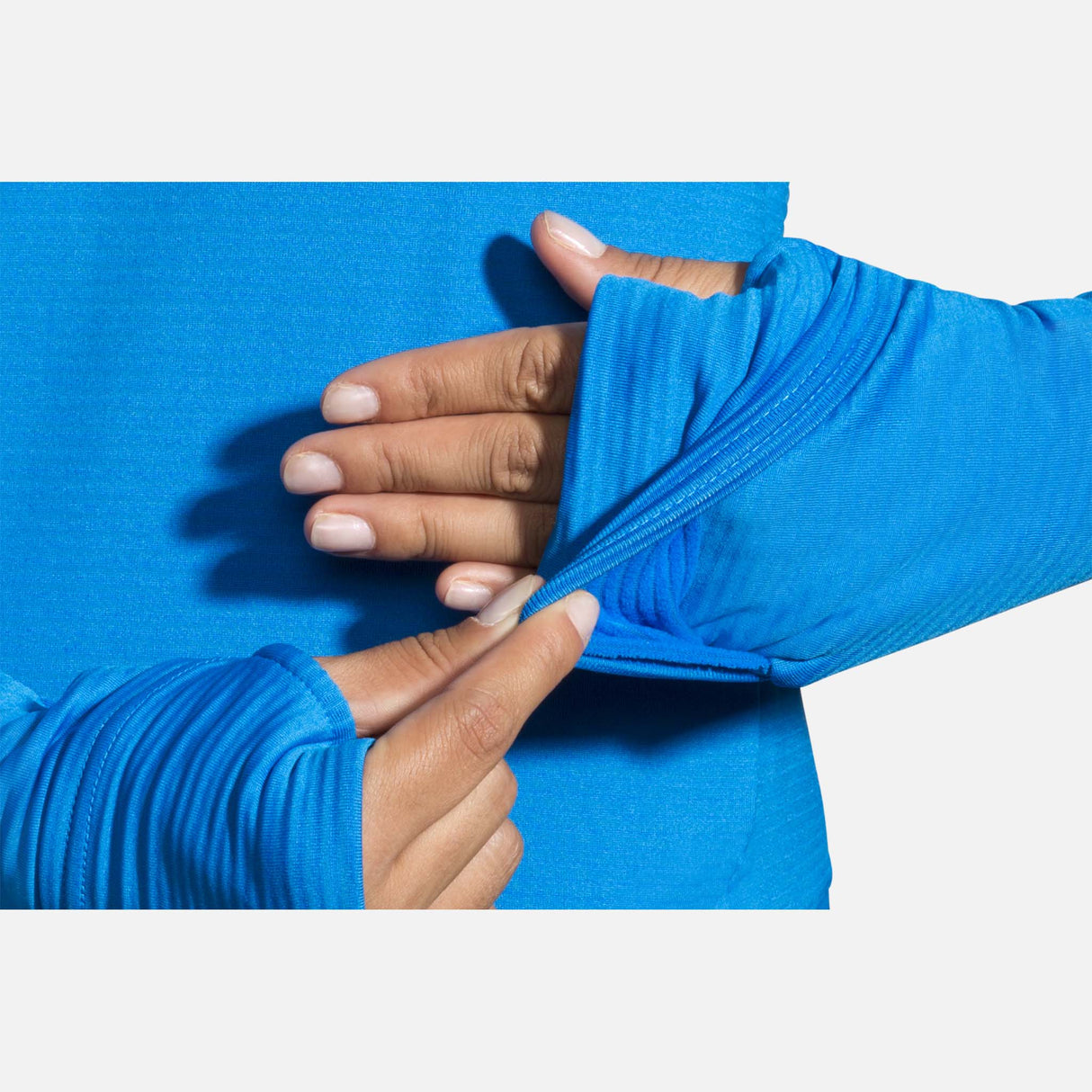 Brooks Notch Thermal Hoodie chandail de course à pied blue bolt femme passe pouce