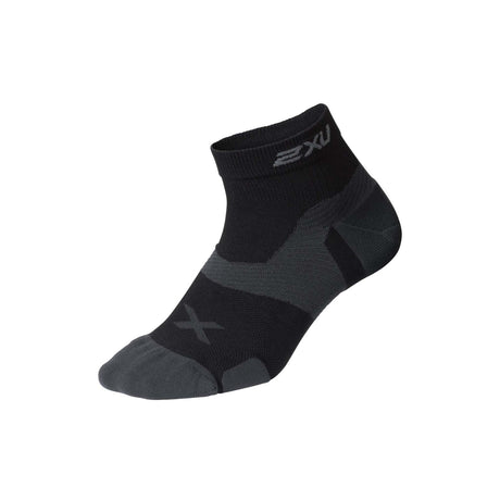 2XU 1/4 Crew Vectr Cushion run socks black titatinum