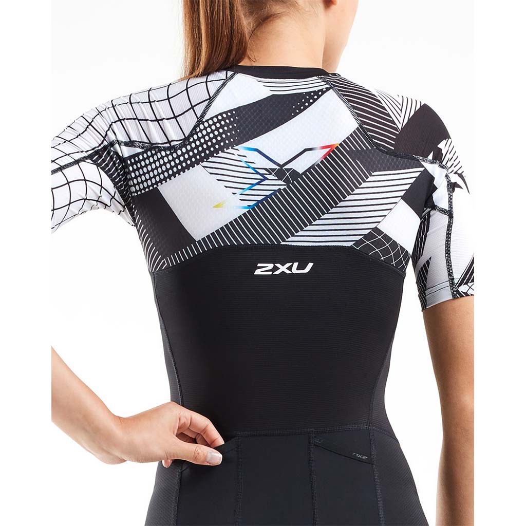 2XU Compression Sleeved Trisuit black chrome pockets