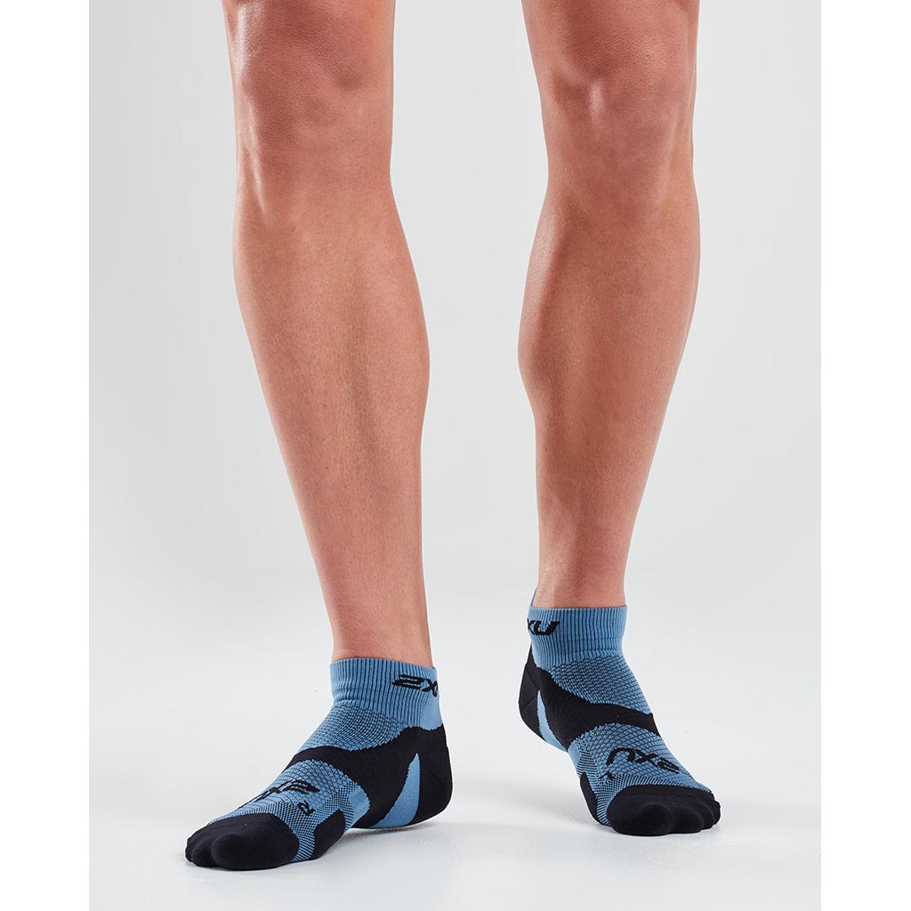 2XU 1/4 Crew Vectr Light Cushion bas de course a pied unisexe denim black