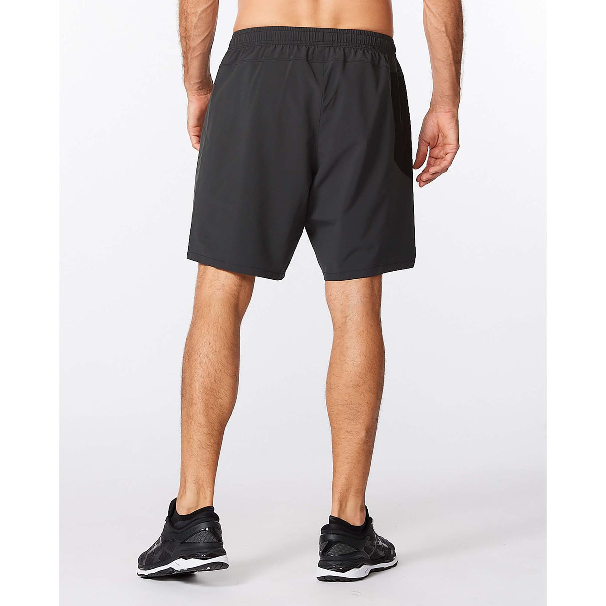 2XU 2XU Motion 8 Inch shorts de course à pied et entrainement pour homme