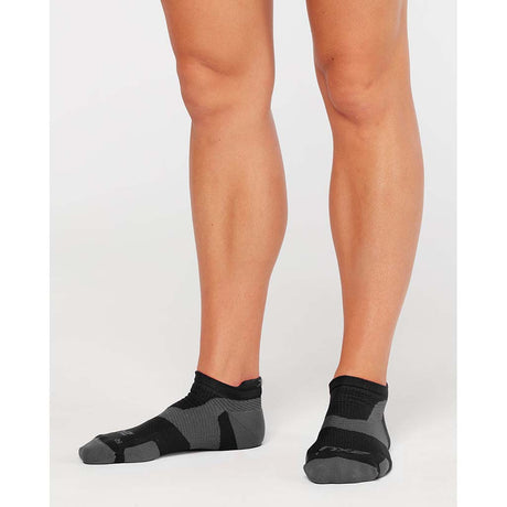 2XU Vectr Light Cushion bas court de course à pied unisexe noir titanium live