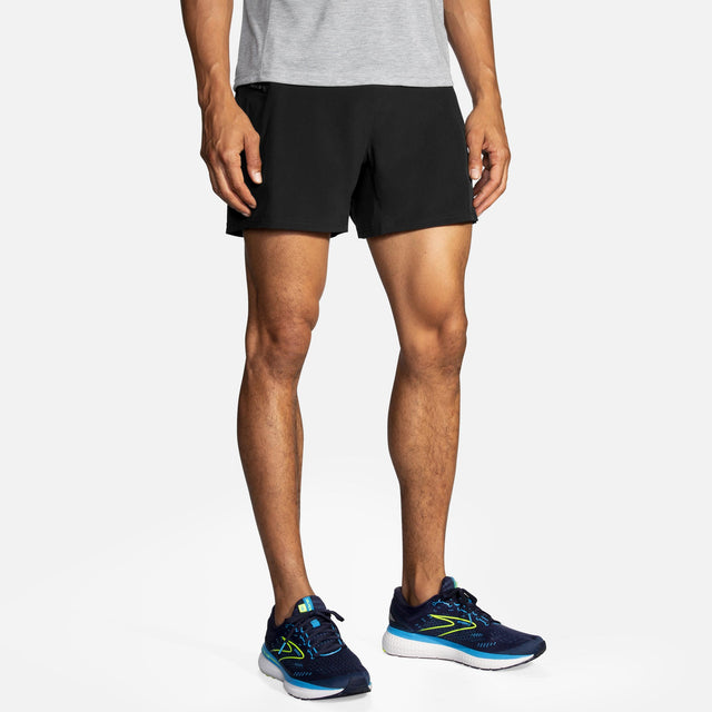 Brooks Brooks Sherpa 5-inch 2-en-1 short de course à pied homme