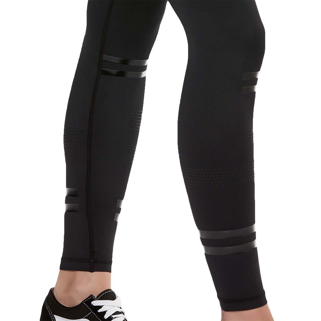 Lilybod leggings Izzie Tarmac Black pour femme closeup