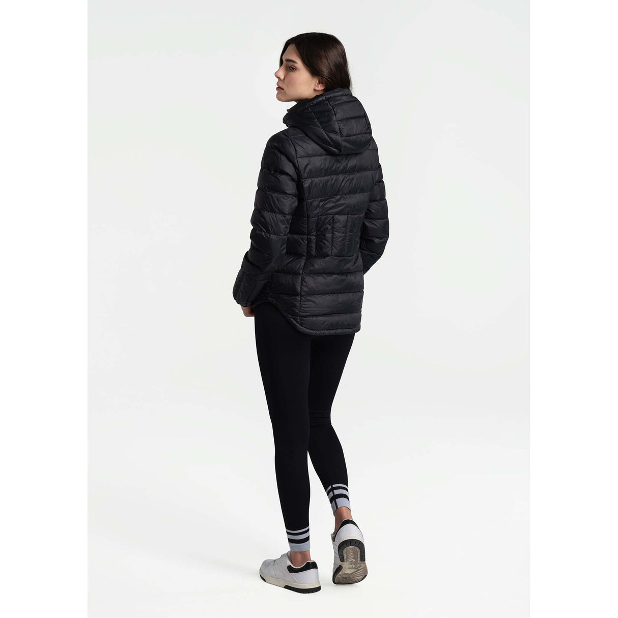 Lolë Manteau Duvet Emeline femme dos- noir