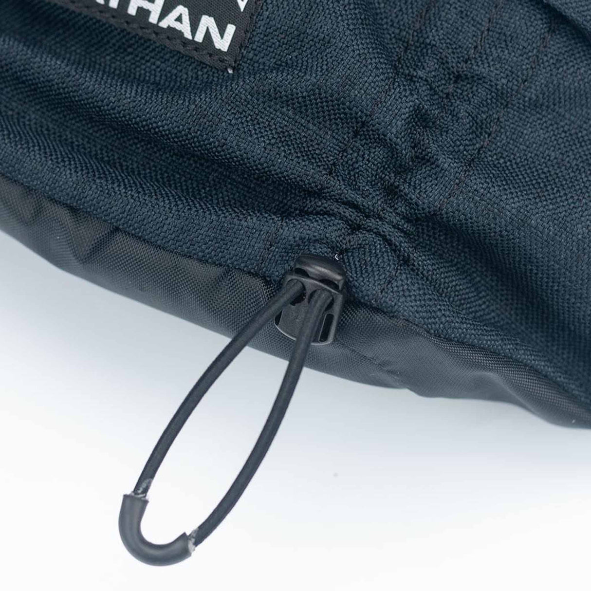 Sac de taille de course à pied Nathan RunAway bungee cord 2