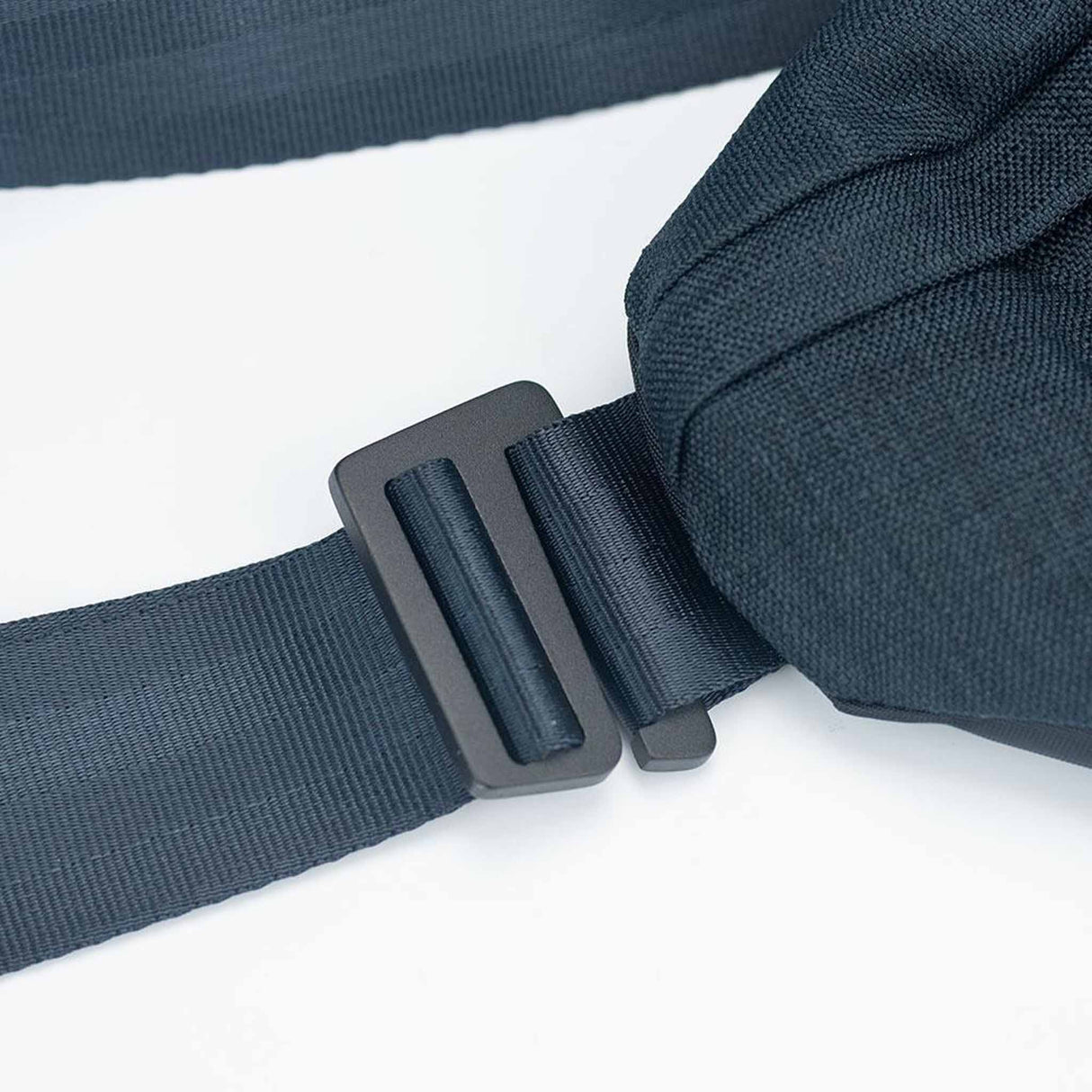 Sac de taille de course à pied Nathan RunAway attache