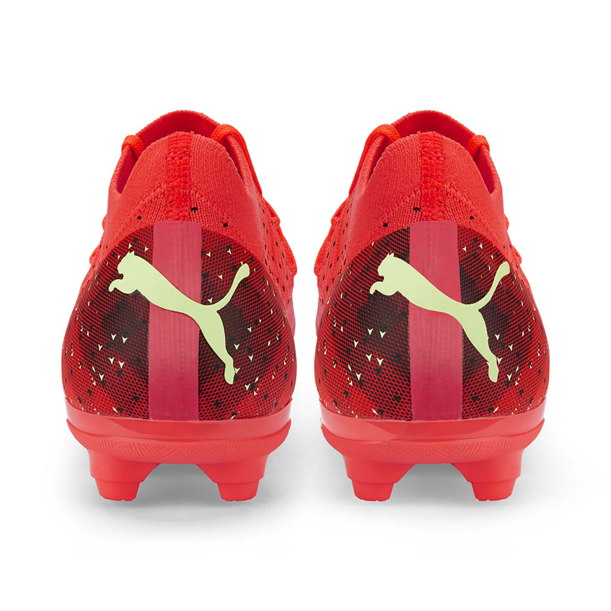 Puma Future Z 3.4 FG/AG souliers de soccer crampons enfant - Fiery coral / Fizzy light / Puma black / salmon talons