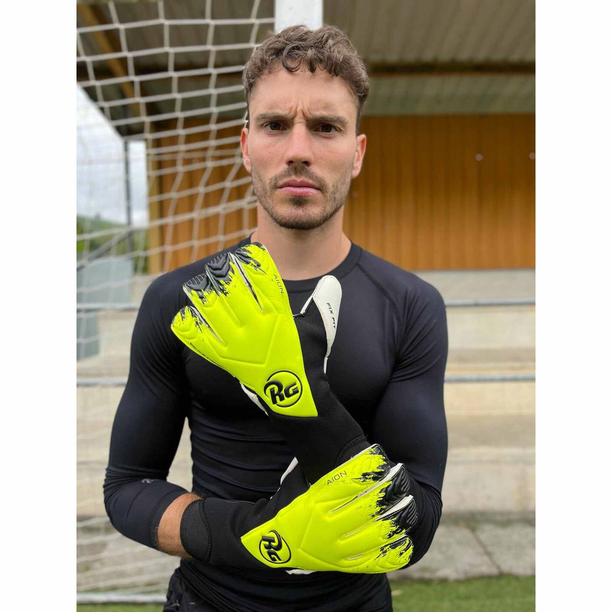 RG Goalkeeper gloves Aion gants de gardien de but de soccer - Jaune / Noir