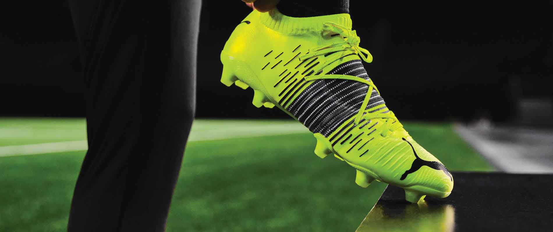 Chaussures de soccer à crampons pour adulte