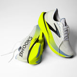 Brooks Hyperion Max 4 chaussures de course à pied pour homme - Blanc / Bleu / Nightlife