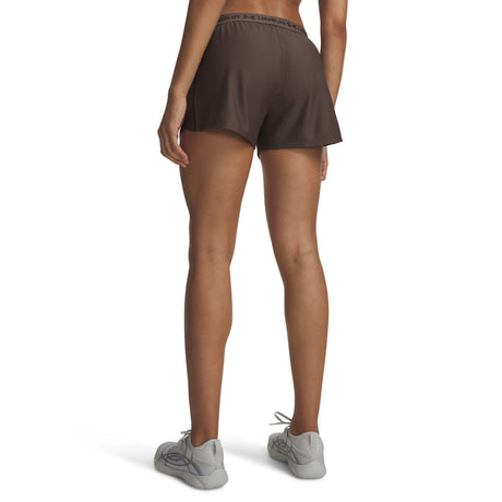 UA Tech Play Up short 8 cm pour femme Peppercorn / Kona Brown - dos