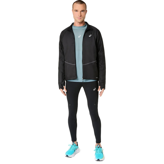 Homme portant la veste de course à pied d'hiver ASICS Road Winter noire
