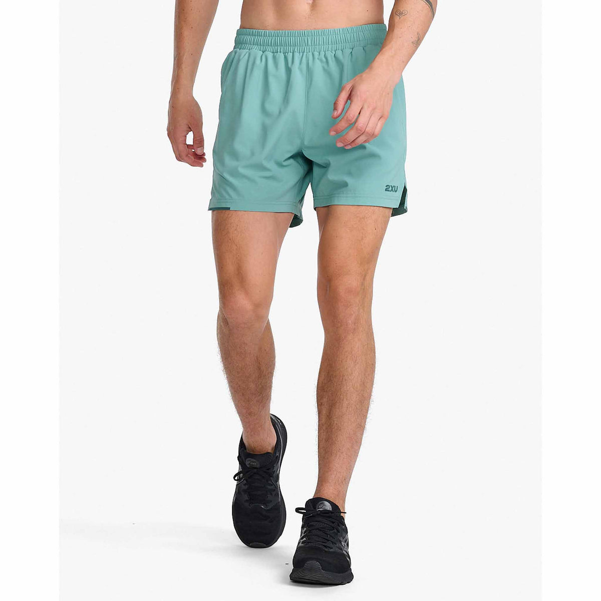 2XU Aero 7 Inch shorts de course à pied pour homme - Raft / Pine